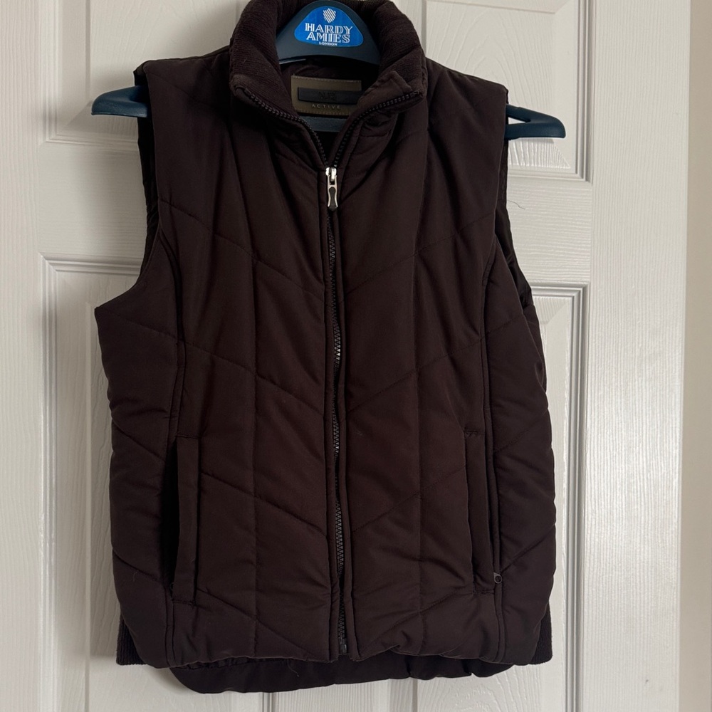 Active Brown puffer vest